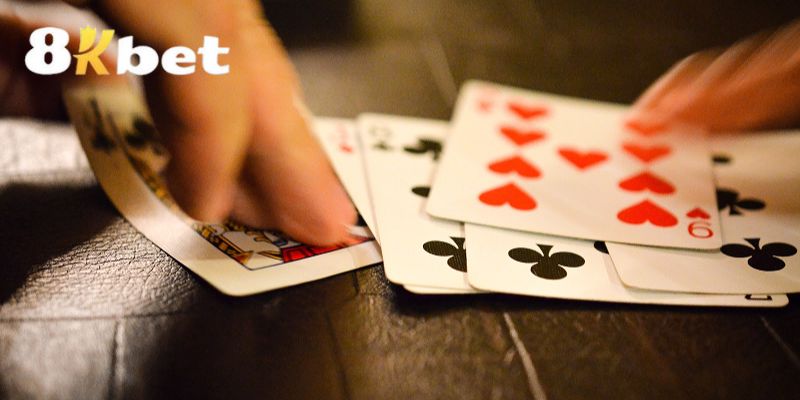 Chơi Game phỏm 8Kbet Nhận Thưởng Siêu Khủng